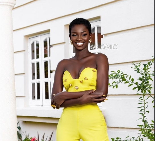 "Bienvenue dans la jungle ": Carmen Sama met en garde la nouvelle Miss Côte d'Ivoire